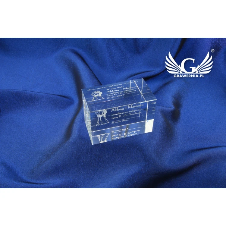 Neli Glass Trophy - Wedding Gift