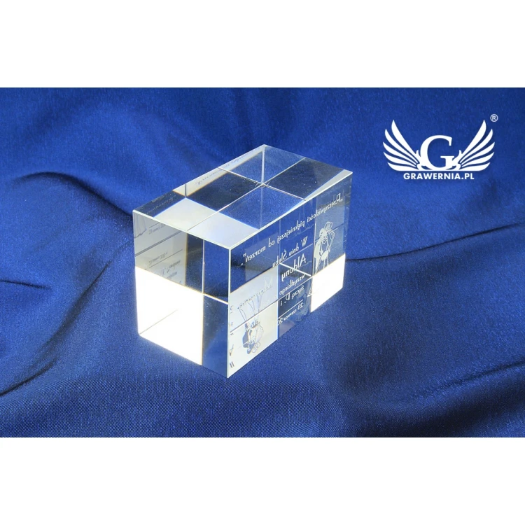 Neli Glass Trophy - Wedding Gift