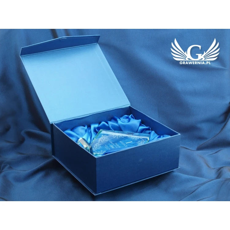 Glass Trophy in Case - QUARTET SMALL