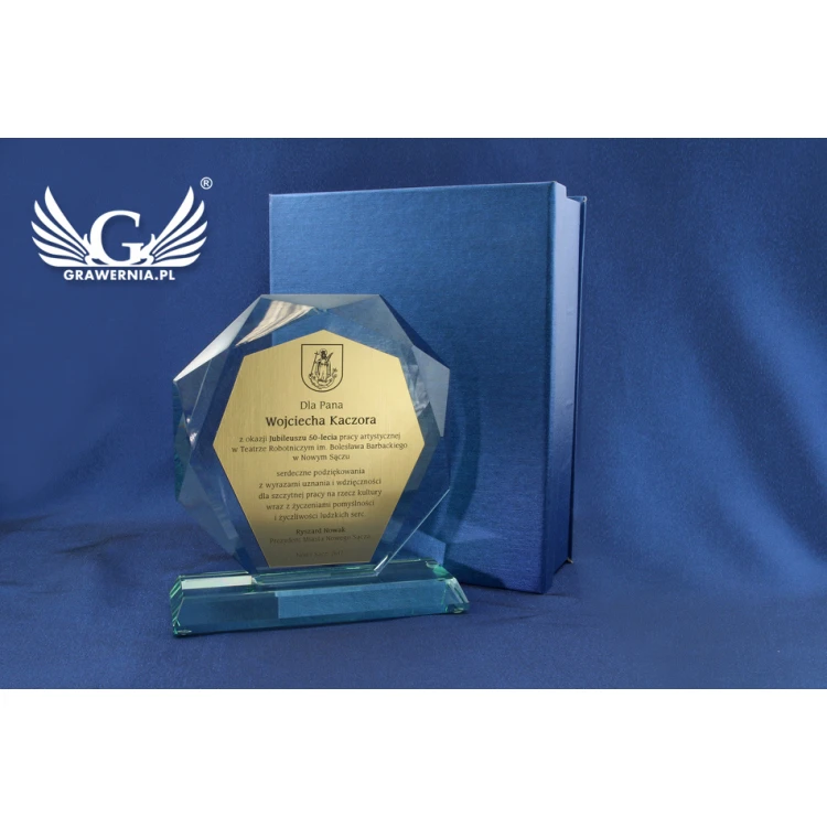 Glass Trophy - ROLAND with Engraving Laminate