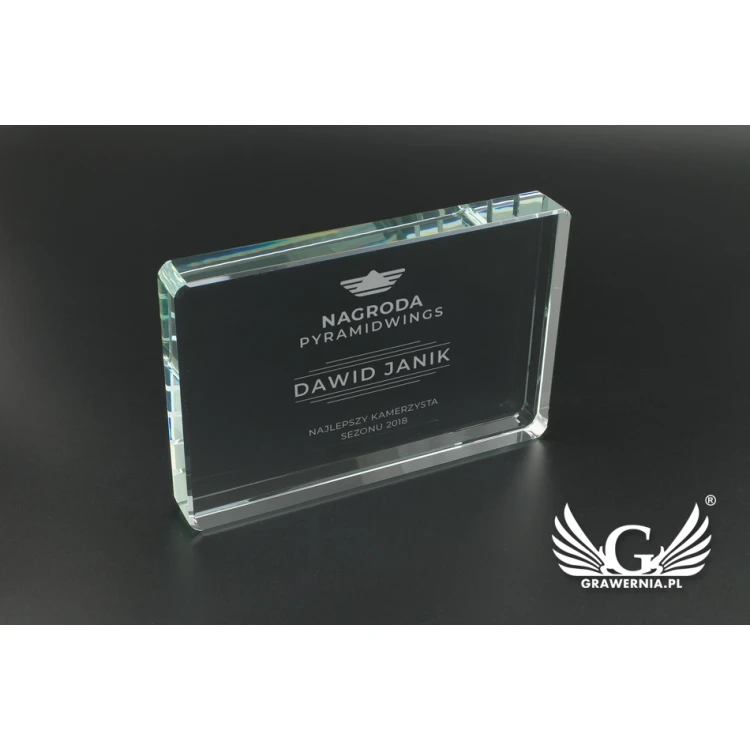 Glass Trophy in Case - Iruna - TSZ101