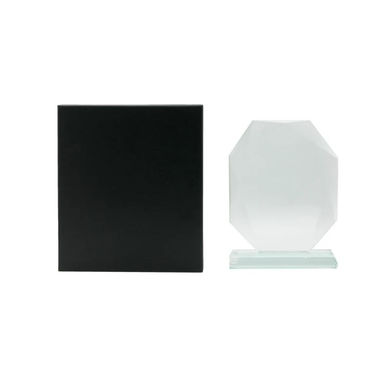 Glass Trophy in Case - Isola - TSZ118