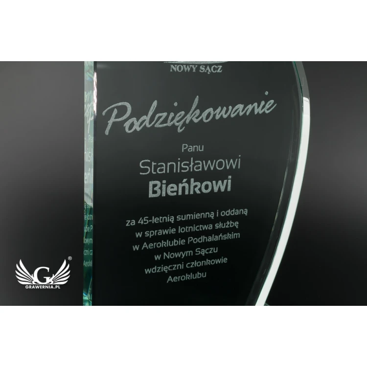 Glass Trophy in Case - Maxima