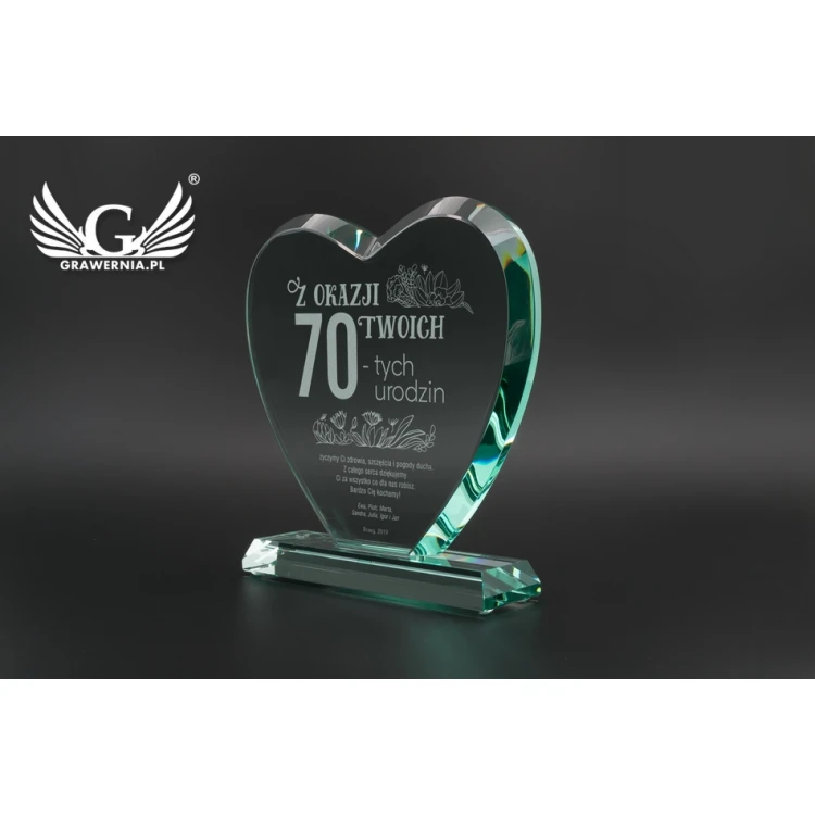 Glass Trophy in Case - HEART 3 - BIRTHDAY - TSZ092