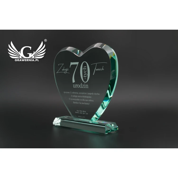 Glass Trophy in Case - HEART 3 - BIRTHDAY - TSZ095