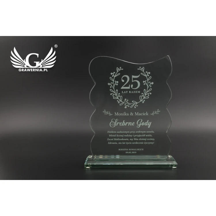 Glass Trophy in Case - Swing - TSZ077