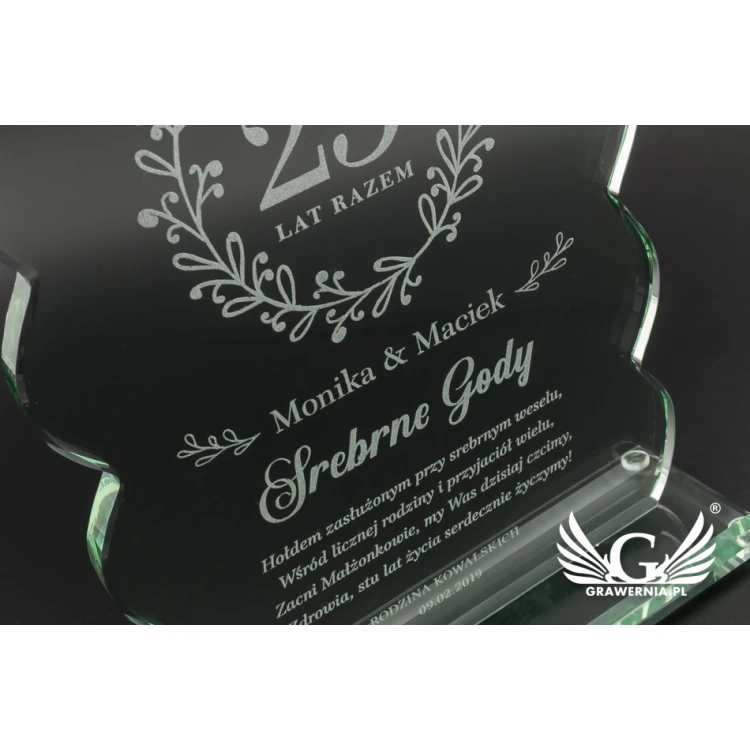 Glass Trophy in Case - Swing - TSZ077