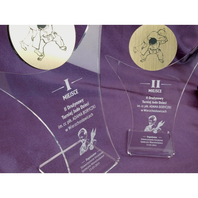 TROPHY VICTORY - according to individual design - model DTA19