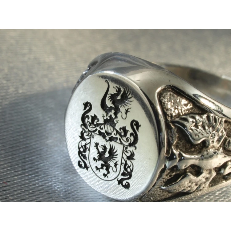 Coat of Arms Engraving Service on Signet Rings - Heraldic Signets - SY008