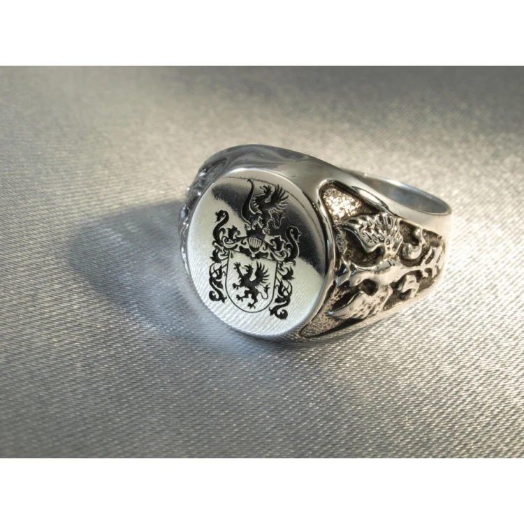 Coat of Arms Engraving Service on Signet Rings - Heraldic Signets - SY008