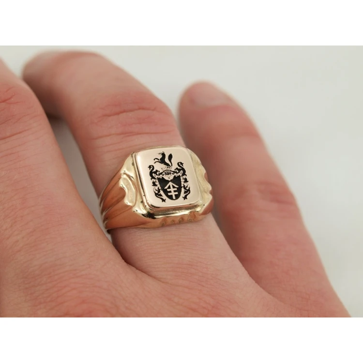 Coat of Arms Engraving Service on Signet Rings - Heraldic Signets - SY009