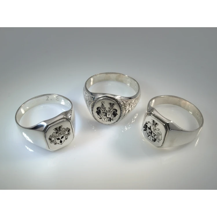 Coat of Arms Engraving Service on Signet Rings - Heraldic Signets - SY010