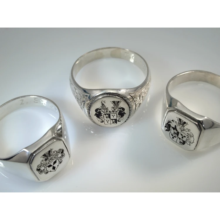Coat of Arms Engraving Service on Signet Rings - Heraldic Signets - SY010