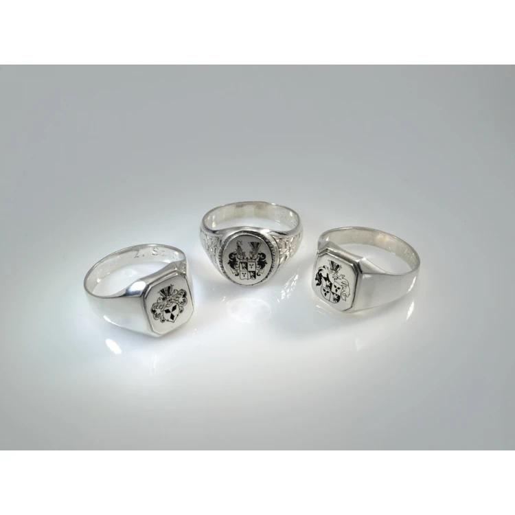 Coat of Arms Engraving Service on Signet Rings - Heraldic Signets - SY010
