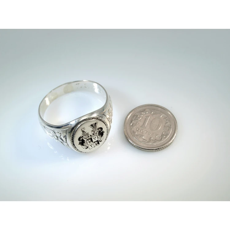 Coat of Arms Engraving Service on Signet Rings - Heraldic Signets - SY010