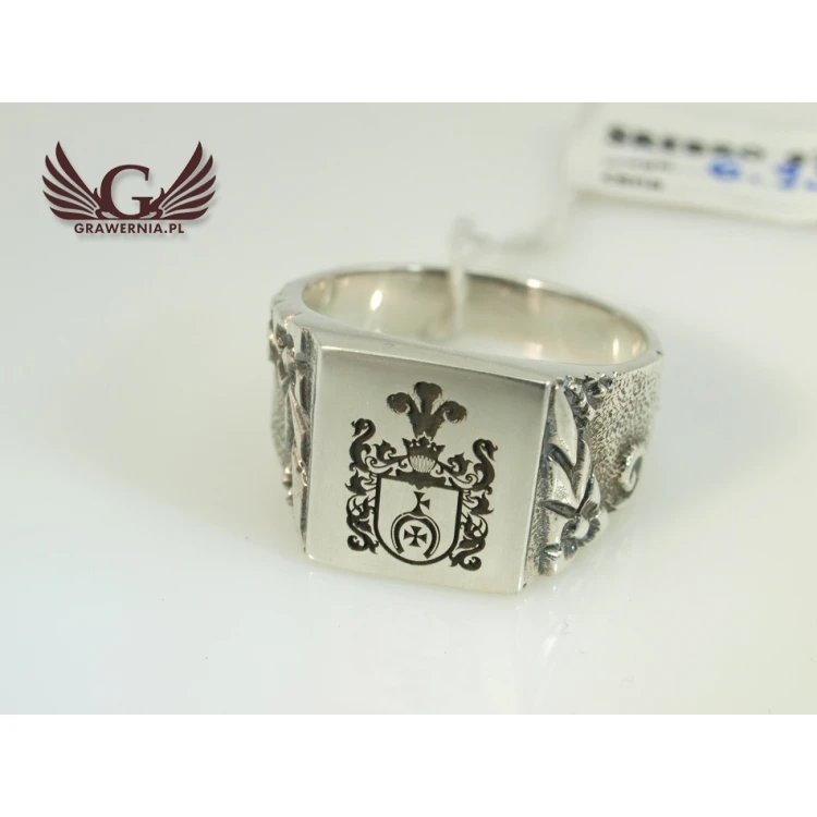 Coat of Arms Engraving Service on Signet Rings - Heraldic Signets - SY013