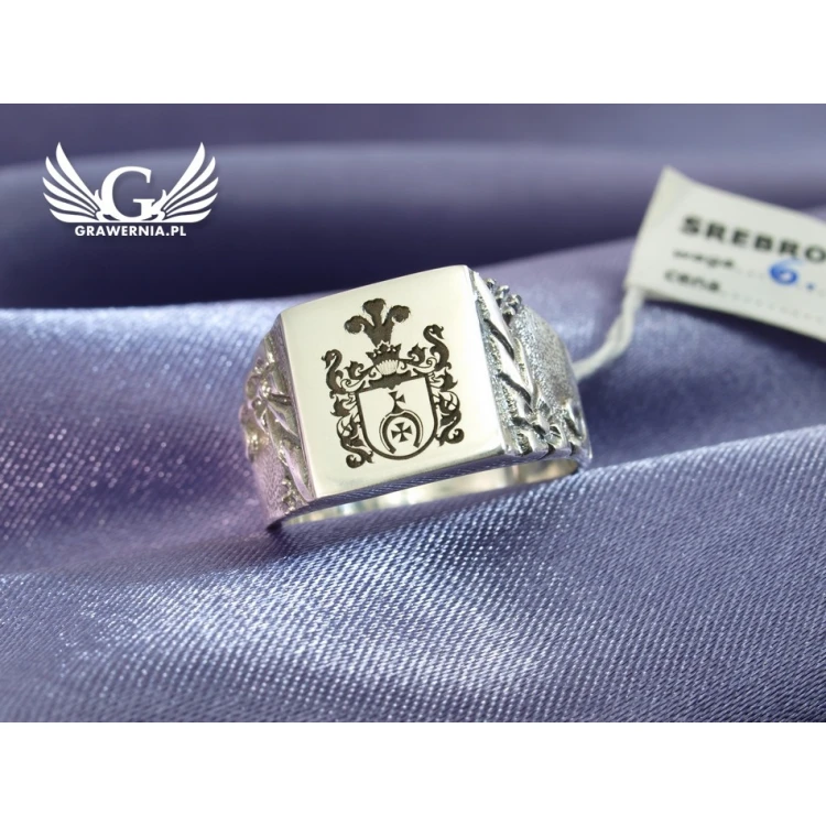Coat of Arms Engraving Service on Signet Rings - Heraldic Signets - SY013