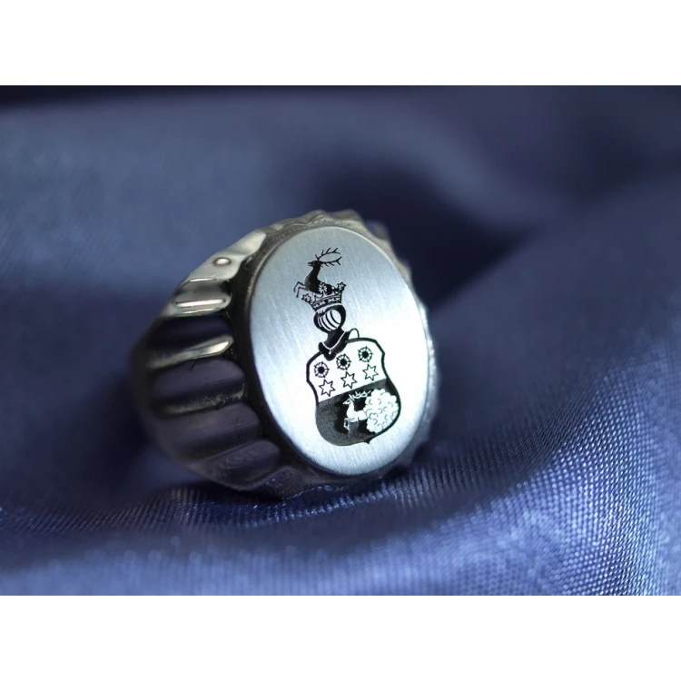 Coat of Arms Engraving Service on Signet Rings - Heraldic Signets - SY003