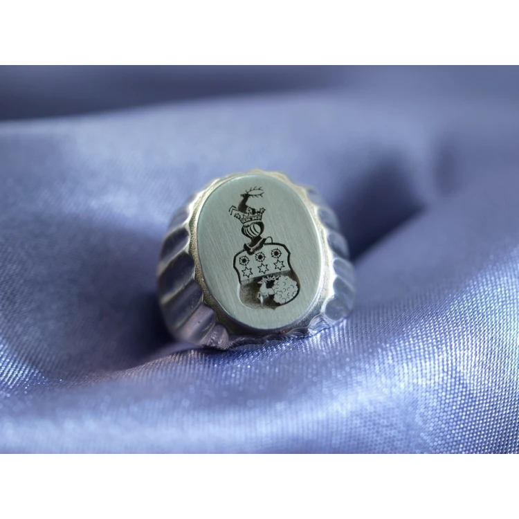 Coat of Arms Engraving Service on Signet Rings - Heraldic Signets - SY003