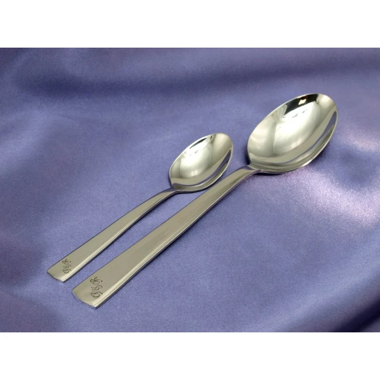 Engraving Service on Provided Cutlery Set - Initials or Family Crests - ZSZ001