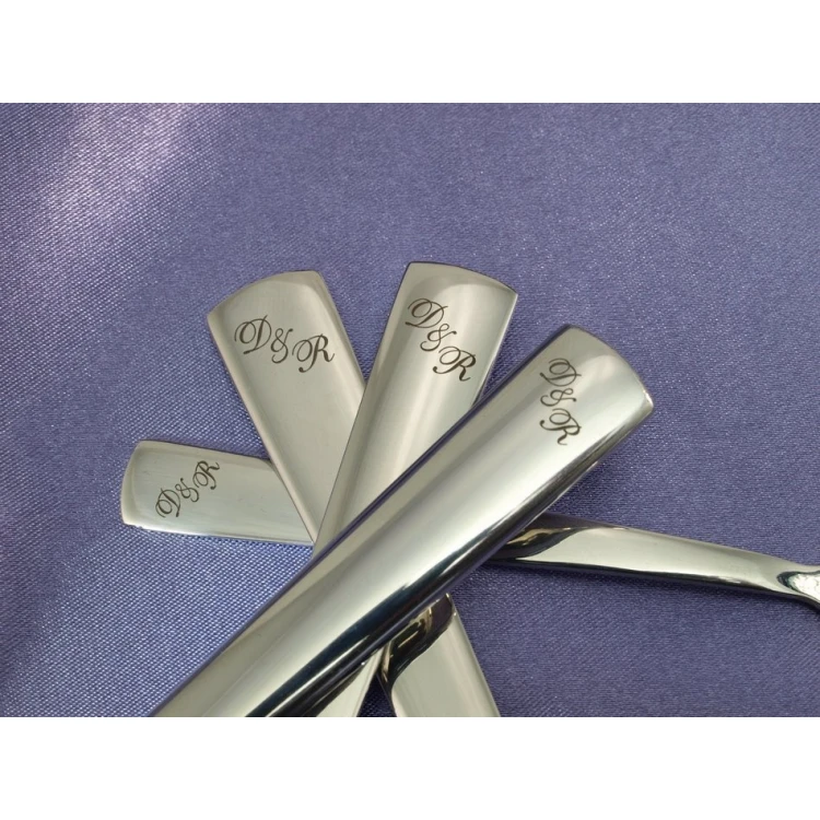 Engraving Service on Provided Cutlery Set - Initials or Family Crests - ZSZ001