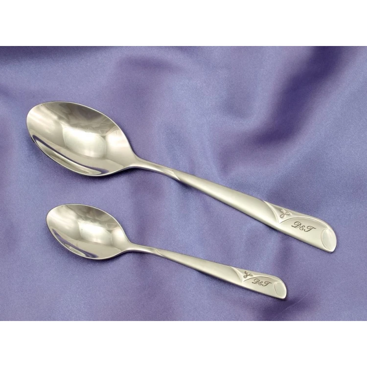 Engraving Service on Provided Cutlery Set - Initials or Family Crests - ZSZ002