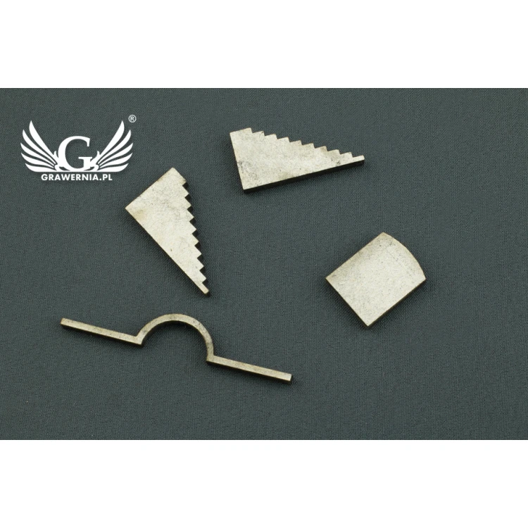 Cardboard Elements Cutting Service - UGR5