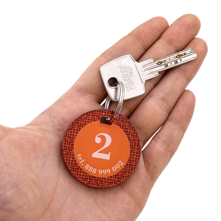 Set of two Heart key rings with your engraving - Valentine's Day gift - BRL042