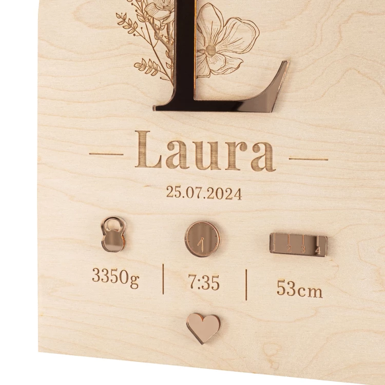 Wooden name tag with engraving - pink mirror acrylic - size 210x290mm - MET013