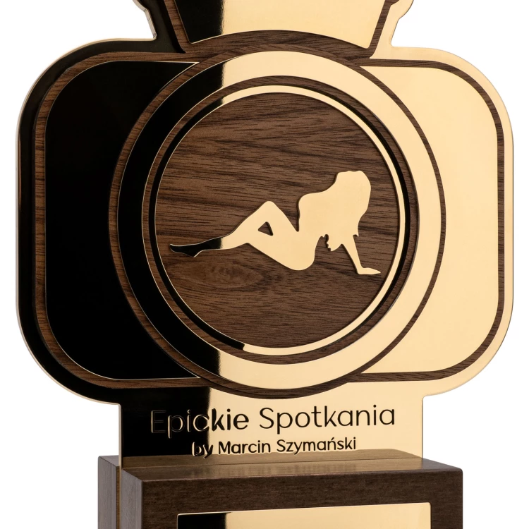 Exclusive business statuette with engraving - solid wood and brass - H 294 mm - DTA169