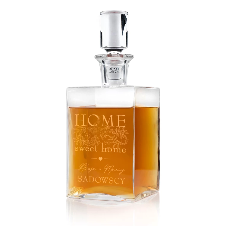 Carafe with engraving for whisky or liqueurs - CAMEL - ideal gift for various occasions - KAR059