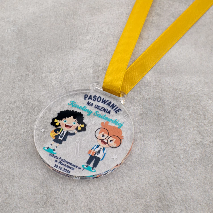 Pupil passport medal - 5mm thick transparent acrylic - dia. 60mm - MGR118