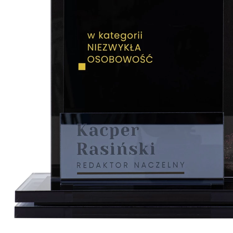 UV-printed acrylic statuette - award for exceptional achievement - height 25 cm - DTA131