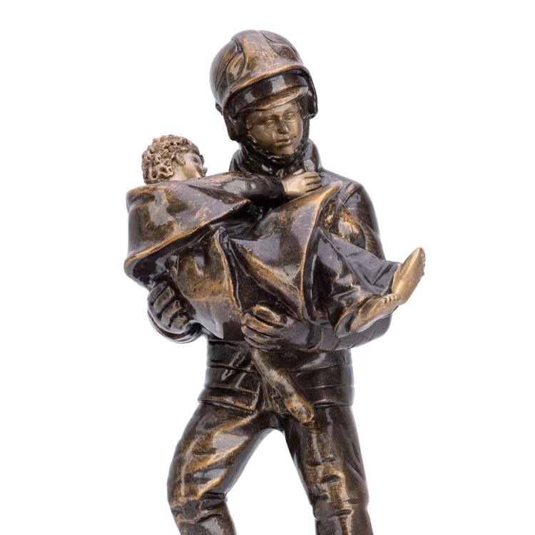 Firefighter statuette - cast with engraving - height 27.5 cm - FOL068