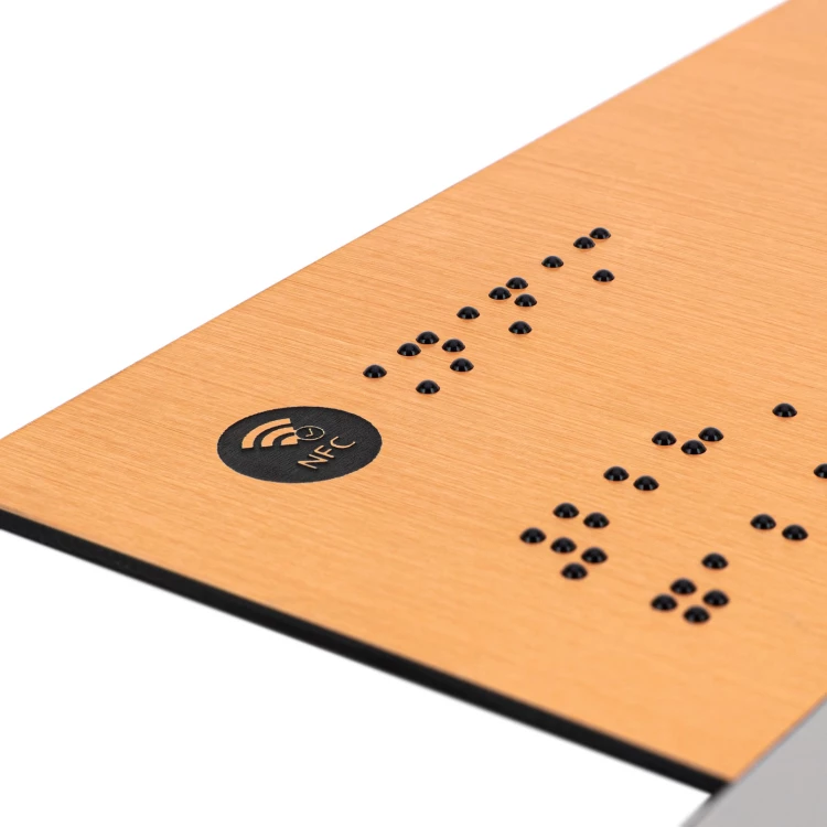 Plaque with NFC and Braille - Dimension 200x100mm - TAB624