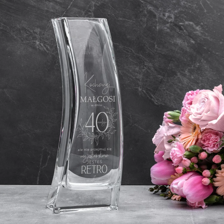 Engraved Vase - Lily - VAS013 - Birthday