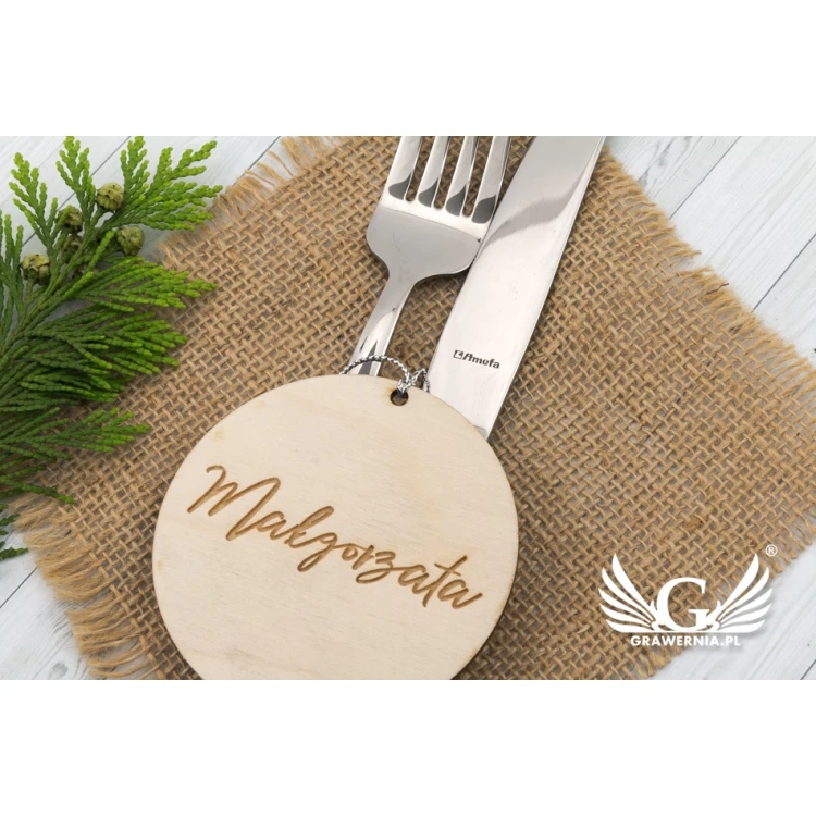 Wedding Place Cards made of Natural Wood Laser Engraved - WIN004
