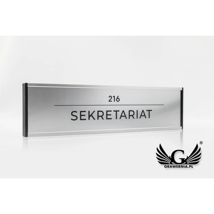 Door Sign with Engraved Plaque - Silver Frame - WND001