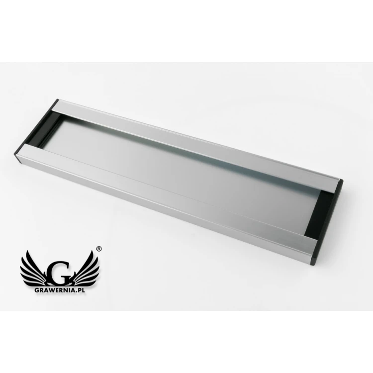 Door Sign with Engraved Plaque - Silver Frame - WND001