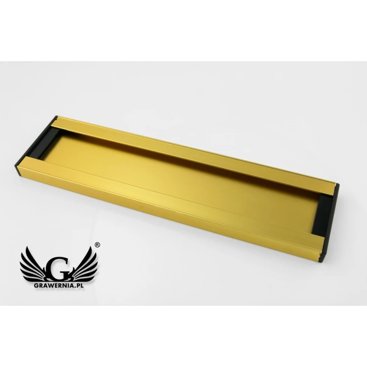 Door sign with engraved plaque - gold frame - WND002
