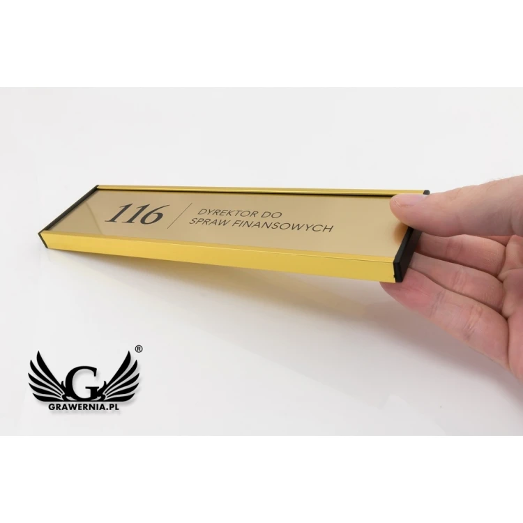 Door sign with engraved plaque - gold frame - WND002