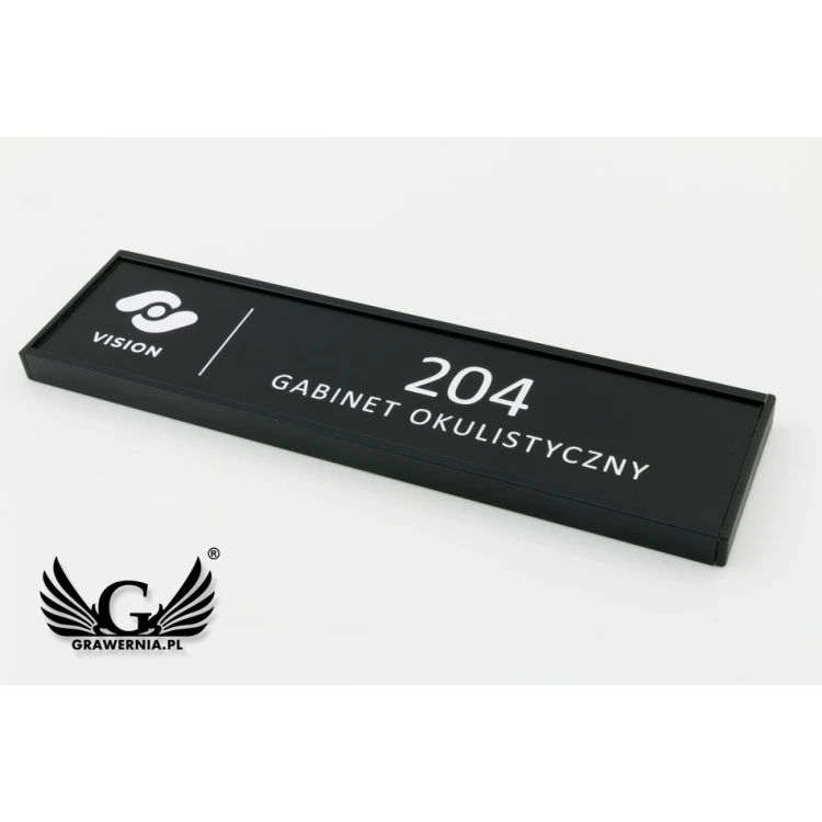 Door sign with engraved plaque - black frame - WND003