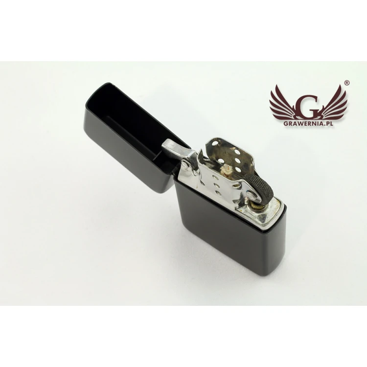 Tasman Black Spray Lighter - TAS003