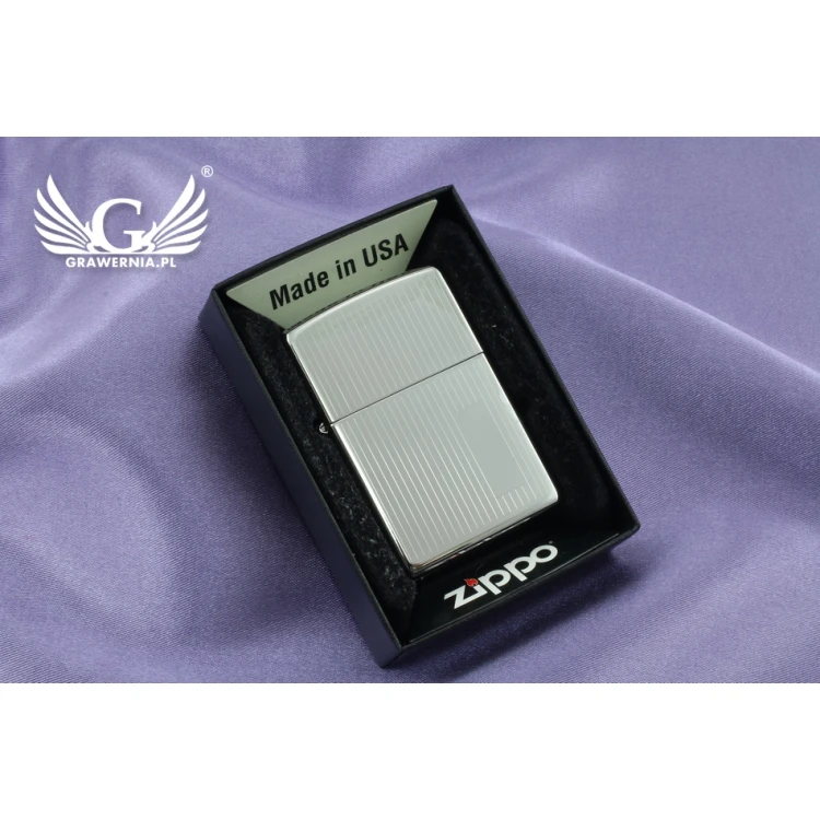 ZIPPO Lighter Engine Turned High Polish Chrome - ZIP013