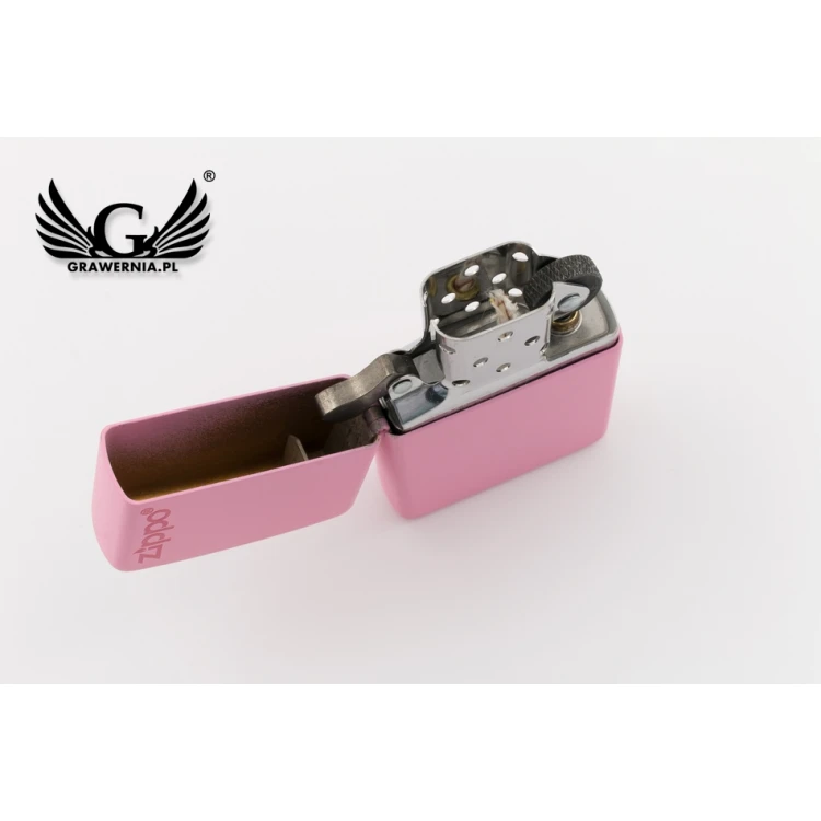 ZIPPO Lighter Pink Matte Zippo Logo - ZIP005
