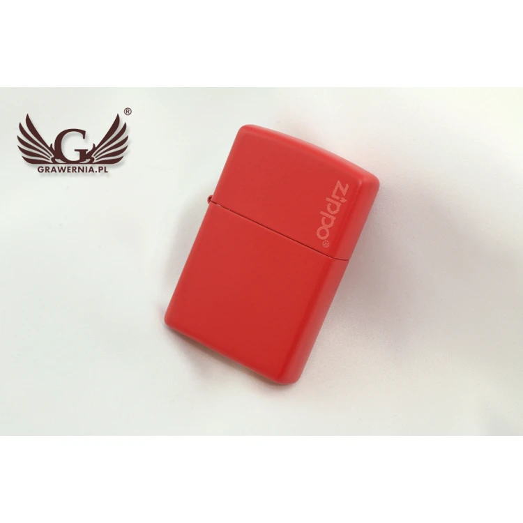 ZIPPO Lighter Red Matte Logo - ZIP010