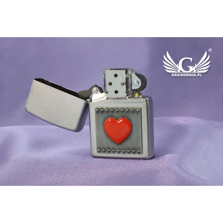 Zippo Lighter Red Heart Satin Chrome - ZIP022