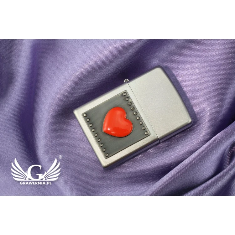 Zippo Lighter Red Heart Satin Chrome - ZIP022