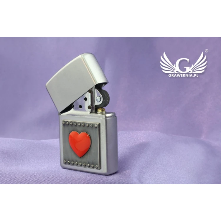 Zippo Lighter Red Heart Satin Chrome - ZIP022