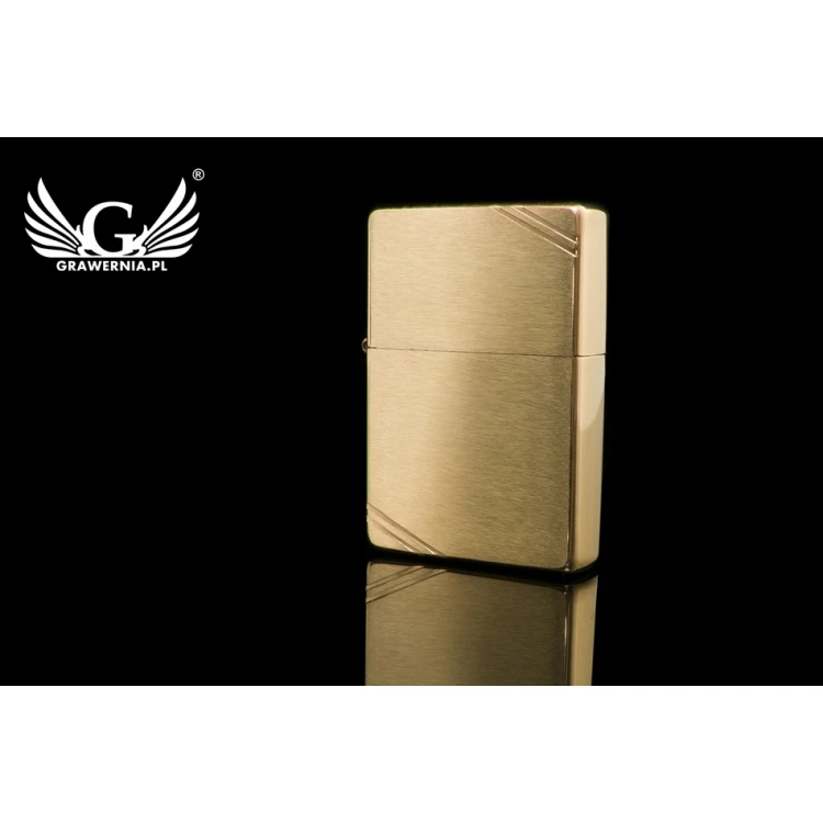 ZIPPO Vintage Brushed Brass with Slashes Lighter - ZIP048